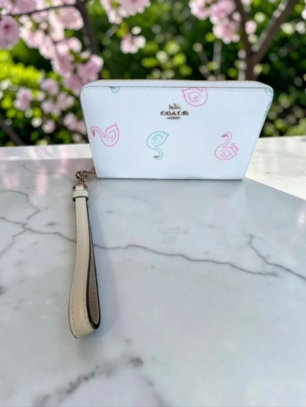 NWT COACH White Floral Zip Wristlet with Pastel Accents